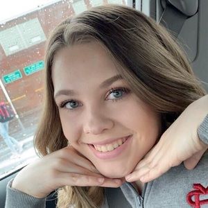 Meet your Posher, Mckenzye